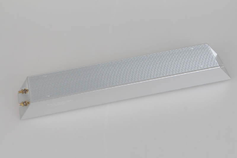 常用鋁殼電阻的特點(diǎn)及作用 常用鋁殼電阻的特點(diǎn)及作用